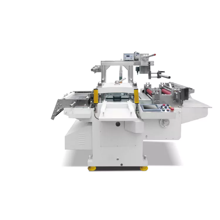 Fustellatrice per etichette completamente automatica1